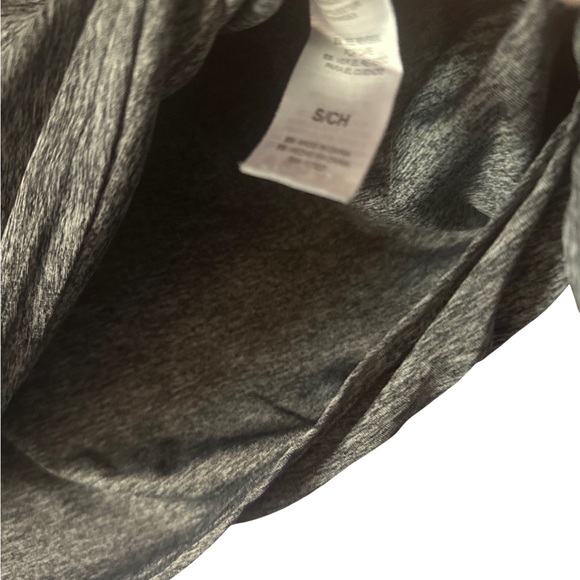 Nicole Miller size S Active Wear shirt - Picture 2 of 3